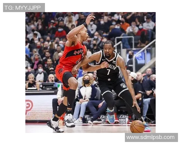 公牛队与篮网主队激战正酣谁能在这场对决中笑到最后